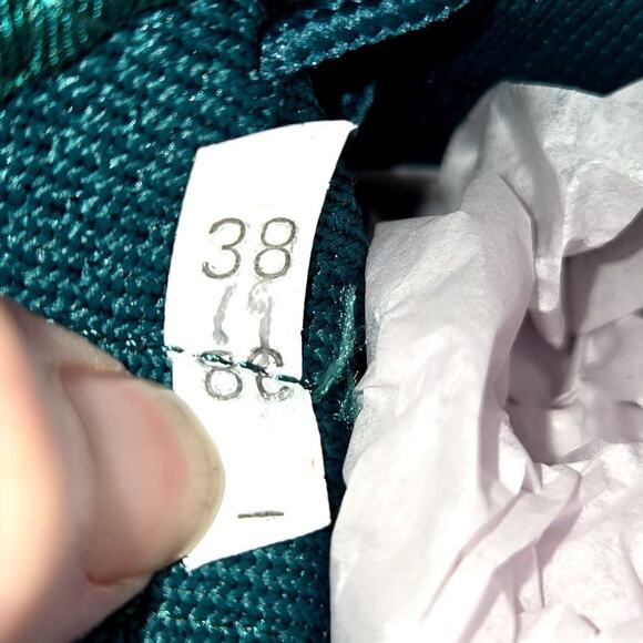 NWOT 6.5 (38) Green Running Men's Tennis Shoe Athletic Sneaker Lite Weight New - Picture 4 of 7